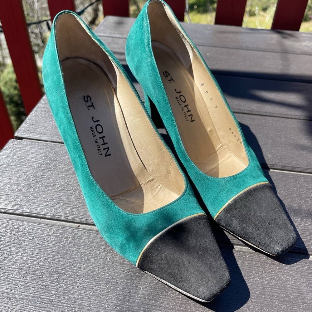 COPY - St John vintage heels⚠️5 for $25